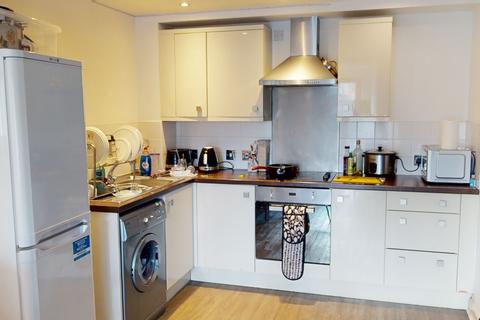 2 bedroom ground floor flat to rent, Flat 4.5 Cymbeline House