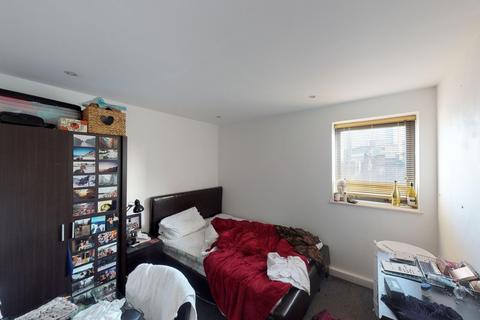 undefined, Flat 5.3 Cymbeline House