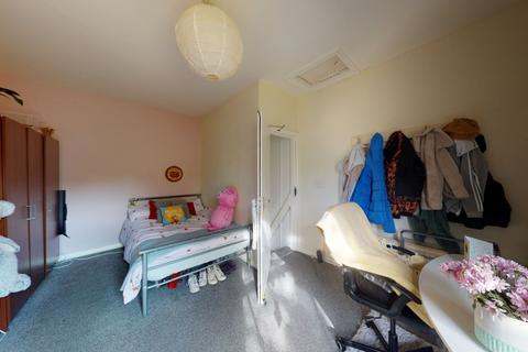 3 bedroom terraced house to rent - 7 Waterloo Promenade, Nottingham, NG7 4AT