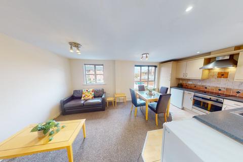 Flat 18 Royal Victoria Court