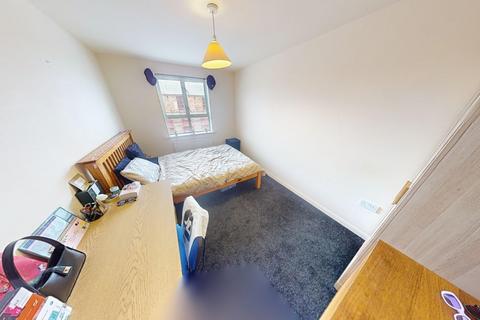 2 bedroom flat to rent, Flat 19 Royal Victoria Court