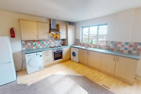 2 bedroom flat to rent, Flat 29 Royal Victoria Court