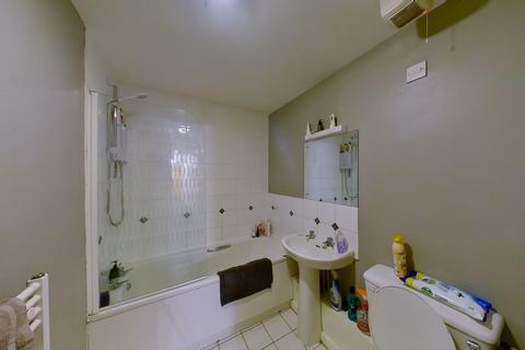 undefined, Flat 4 Royal Victoria Court