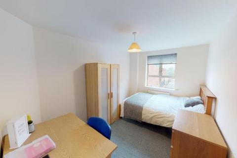 2 bedroom flat to rent, Flat 9 Royal Victoria Court