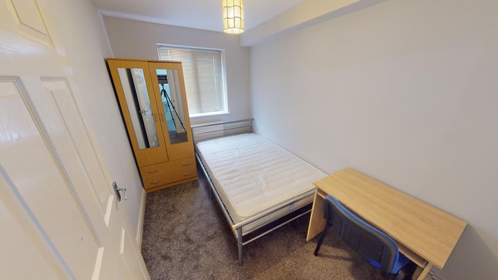 Apartment in Nottingham - View 3