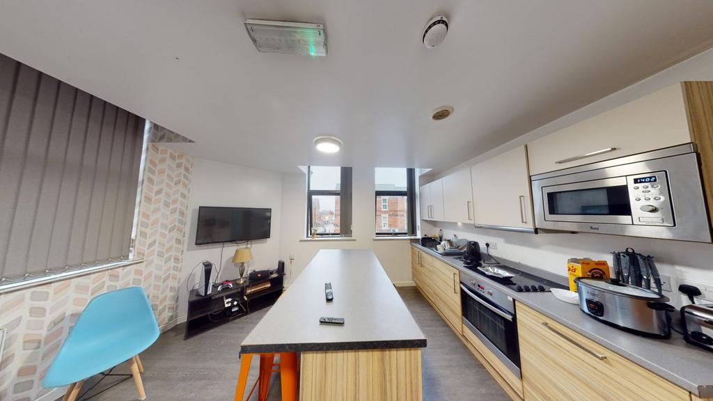 Apartment in Nottingham, Radford - View 2