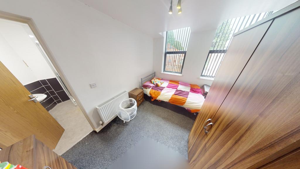 Apartment in Nottingham - View 4