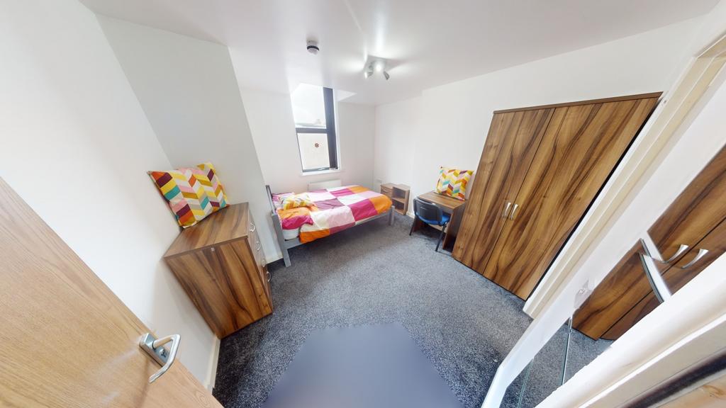 Apartment in Nottingham - View 5