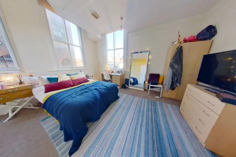 7 bedroom house share to rent, 13B Victoria Street, City Centre