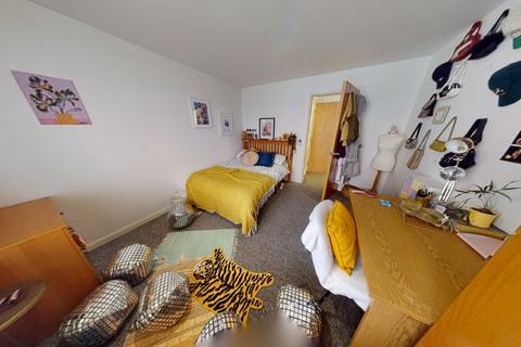 undefined, Flat 45 Royal Victoria Court