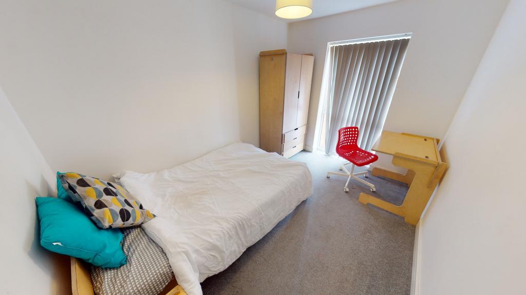 Apartment in Nottingham - View 5