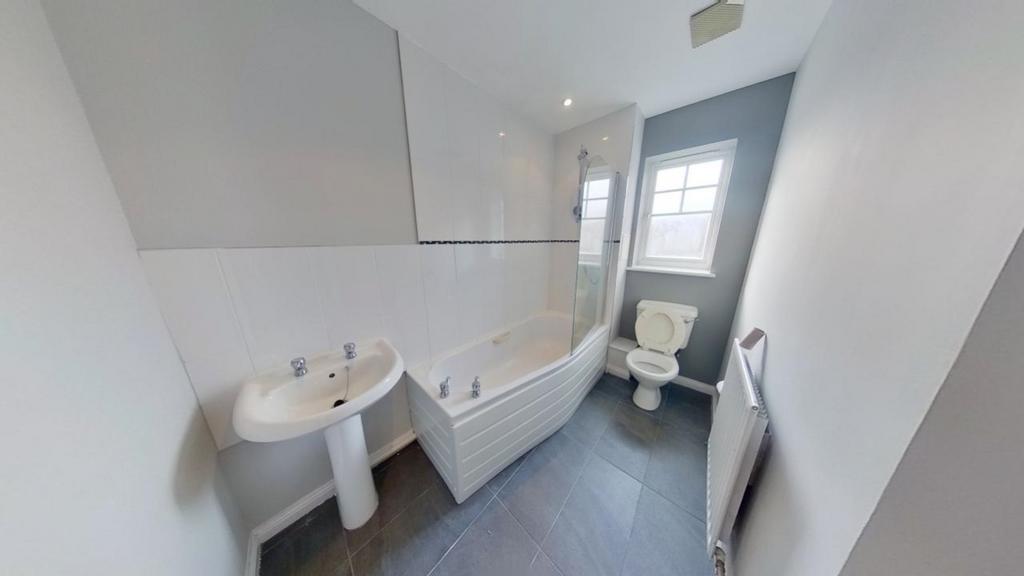 Flat-6-Tudor-Court-03242024 142928