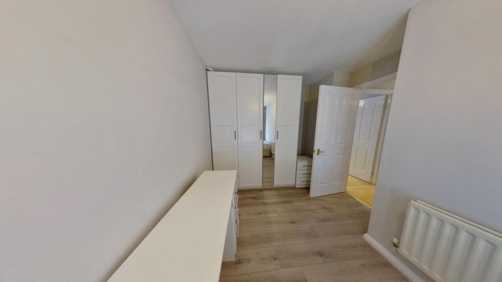 Flat-6-Tudor-Court-03242024 142836