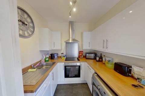 2 bedroom flat to rent, Flat D, 58 Burns Street, Nottingham, NG7 4DT