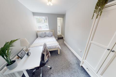 2 bedroom apartment to rent, 72, Bluecoat Close, Nottingham , NG1 4DP