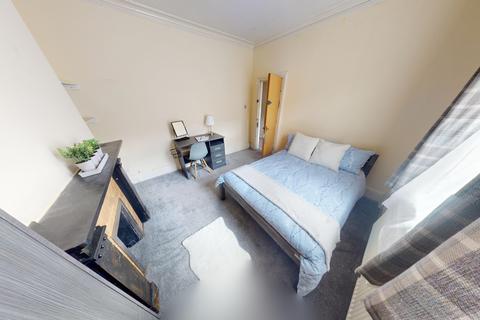 4 bedroom terraced house to rent, 36, Wellington Street, Nottingham, NG3 1DX