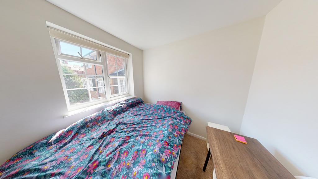25-Bluecoat-Close-07112022 143608