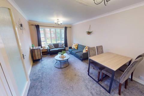 2 bedroom flat to rent, Thoresby Court, Nottingham, Nottinghamshire, NG3