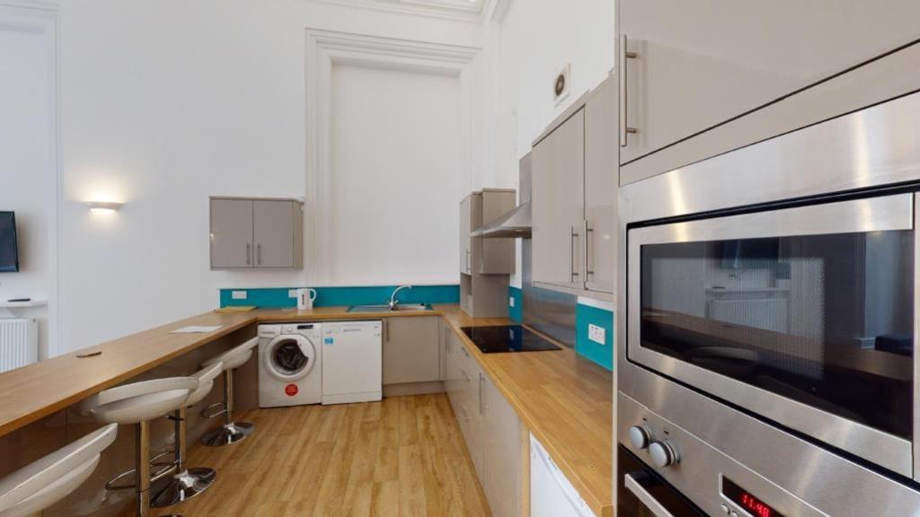 Flat-1-13-Saint-Peters-Gate-08192020 140610 lge