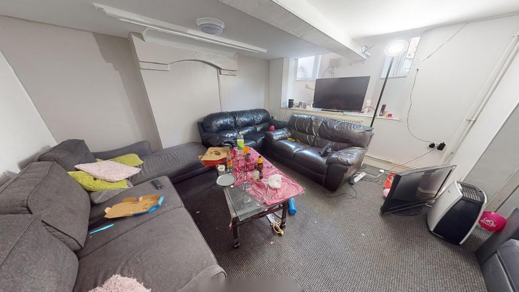 5-Arthur-Street-Matterport-06142023 170639