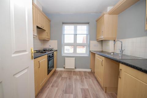 2 bedroom apartment to rent, Ashover Road, Kenton