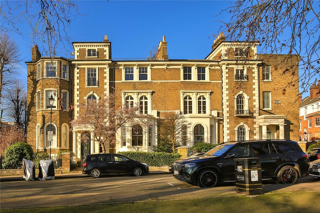 Northumberland House, 15 Highbury Crescent, London, N5 2 bed apartment