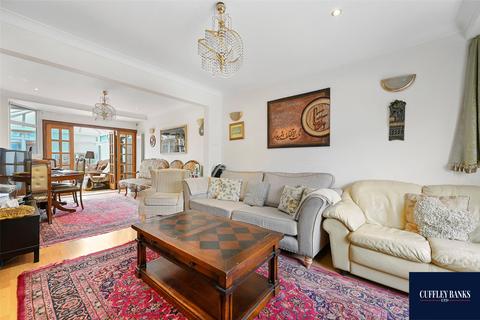 8 Lee Road, Perivale, Greenford, UB6 7DD