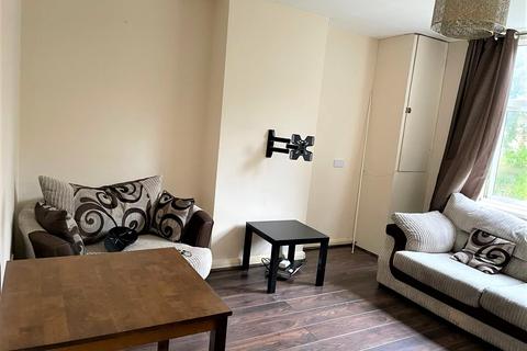 1 bedroom ground floor flat to rent - Bisley Street, Leicester LE3