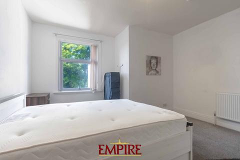 1 bedroom in a house share to rent, Wheelwright Road, Erdington, Birmingham