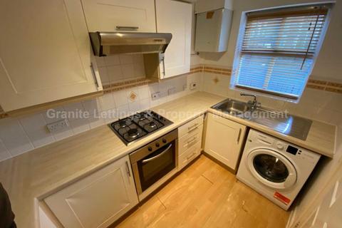 2 bedroom terraced house to rent, St Marys Street, Hulme, Manchester, M15 5WB