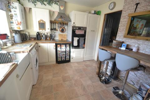 24 Maple Close, Shaftesbury, SP7 8RF