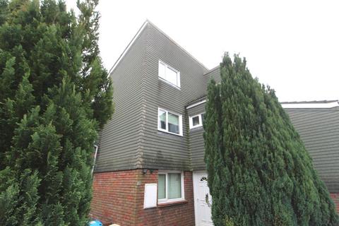 1 bedroom terraced house to rent, Double Room - The Bounce, Hemel Hempstead, Hertfordshire, HP2 5UF