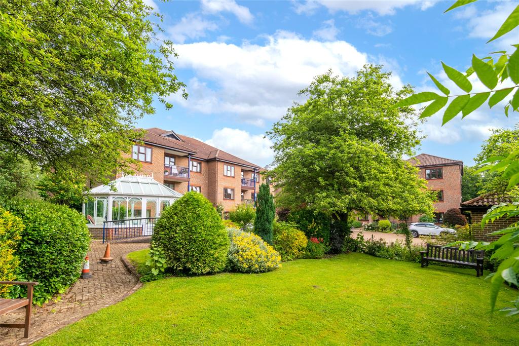 Wraymead Place, Wray Park Road, Reigate, Surrey, RH2 2 bed retirement property for sale £225,000