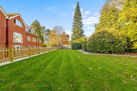 2 bedroom flat for sale, Doods Park Road, Reigate, Surrey, RH2