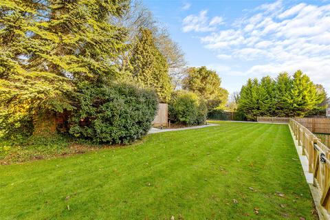 2 bedroom flat for sale, Doods Park Road, Reigate, Surrey, RH2