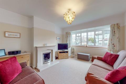 3 Warnham Court Road, Carshalton, SM5 3LY