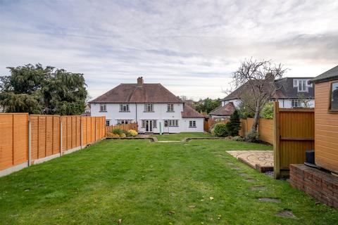 3 Warnham Court Road, Carshalton, SM5 3LY