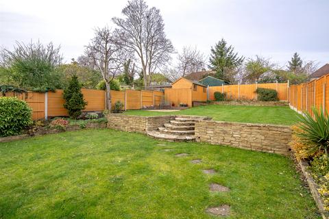 3 Warnham Court Road, Carshalton, SM5 3LY