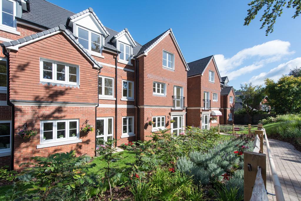 Leatherhead Road, Ashtead, KT21 2 bed flat £562,950