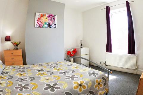 1 bedroom in a house share to rent, 79 Ripon Street, Lincoln, Lincolnshire, LN5 7NH