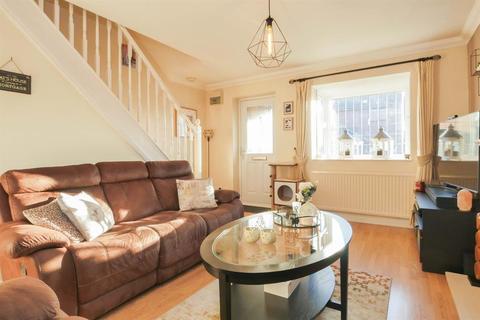 8 Barker Place, Leeds, LS13 4BU