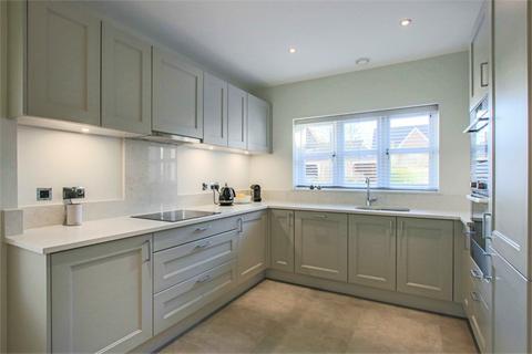 4 bedroom detached house for sale - Millfield Close, East Grinstead, West Sussex