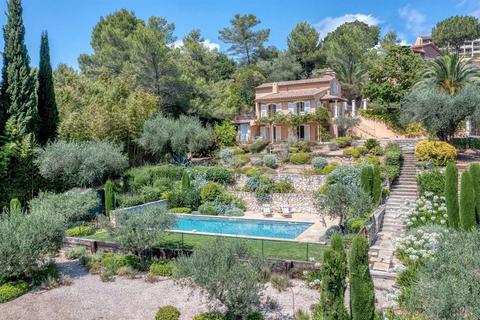 4 bedroom villa, Mougins, Alpes-Maritimes, Alpes-Maritimes, France