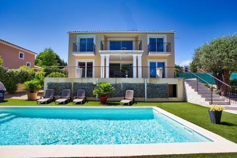 5 bedroom villa, Villeneuve-Loubet, Alpes-Maritimes, Alpes-Maritimes, France