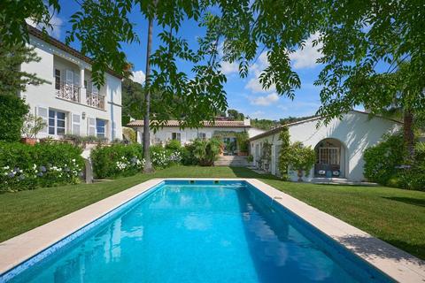 4 bedroom villa, La Colle-sur-Loup, Alpes-Maritimes, Alpes-Maritimes, France