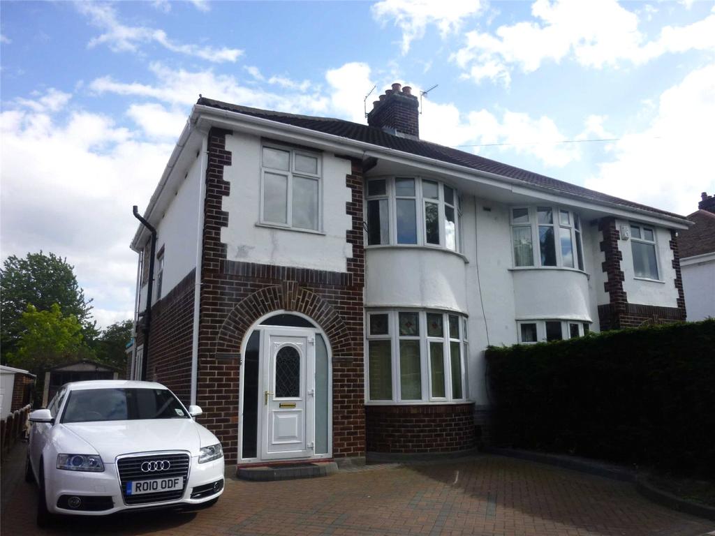 Wendover Road, Brooklands, Sale, M23 3 bed semidetached house £1,300
