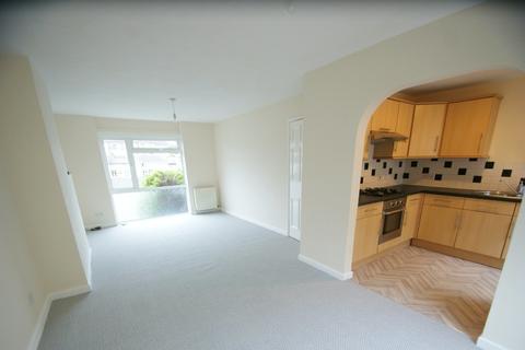 4 Beaumont Close, Torquay, TQ2 6BX