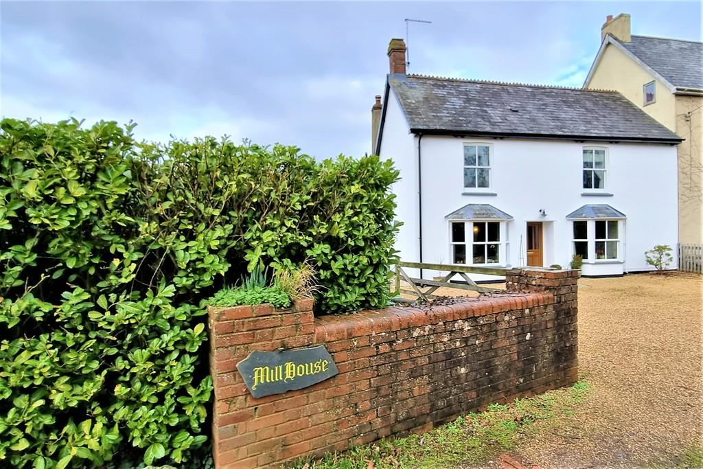 Fenny Bridges 4 bed semidetached house £595,000
