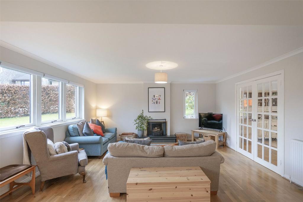 22 Drummond Place, Gargunnock... 5 bed link detached house £310,000