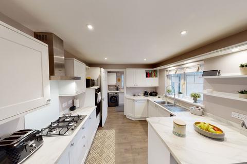 4 bedroom detached house to rent, Torryburn Court, Kintore, Aberdeen